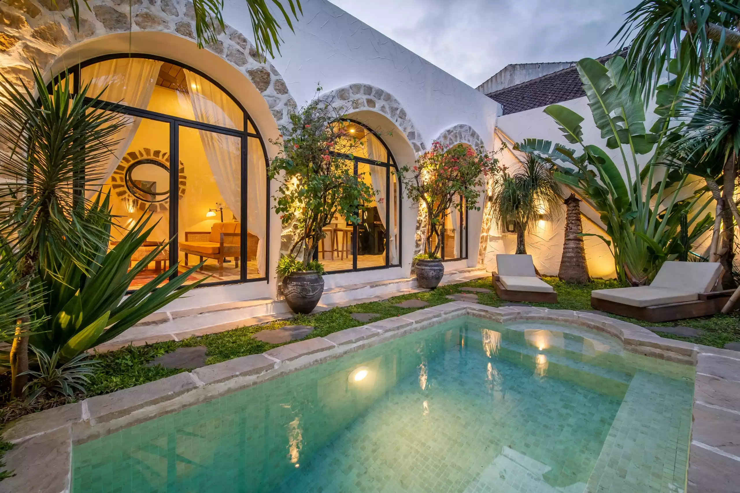 READY NOW 3 BEDROOM VILLA READY NOW FOR SALE LEASEHOLD IN BERAWA CANGGU BE-78 